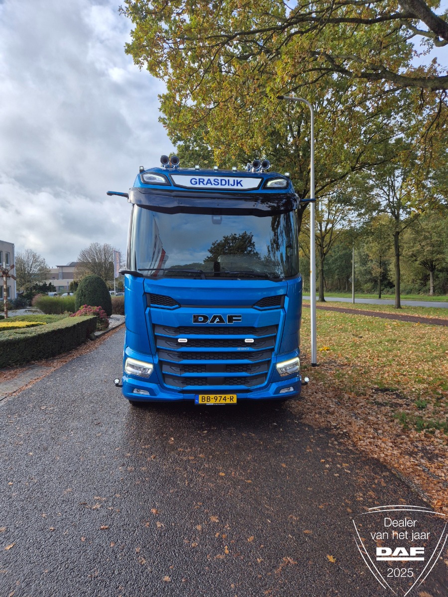 Foto met logo 1 (7).jpg